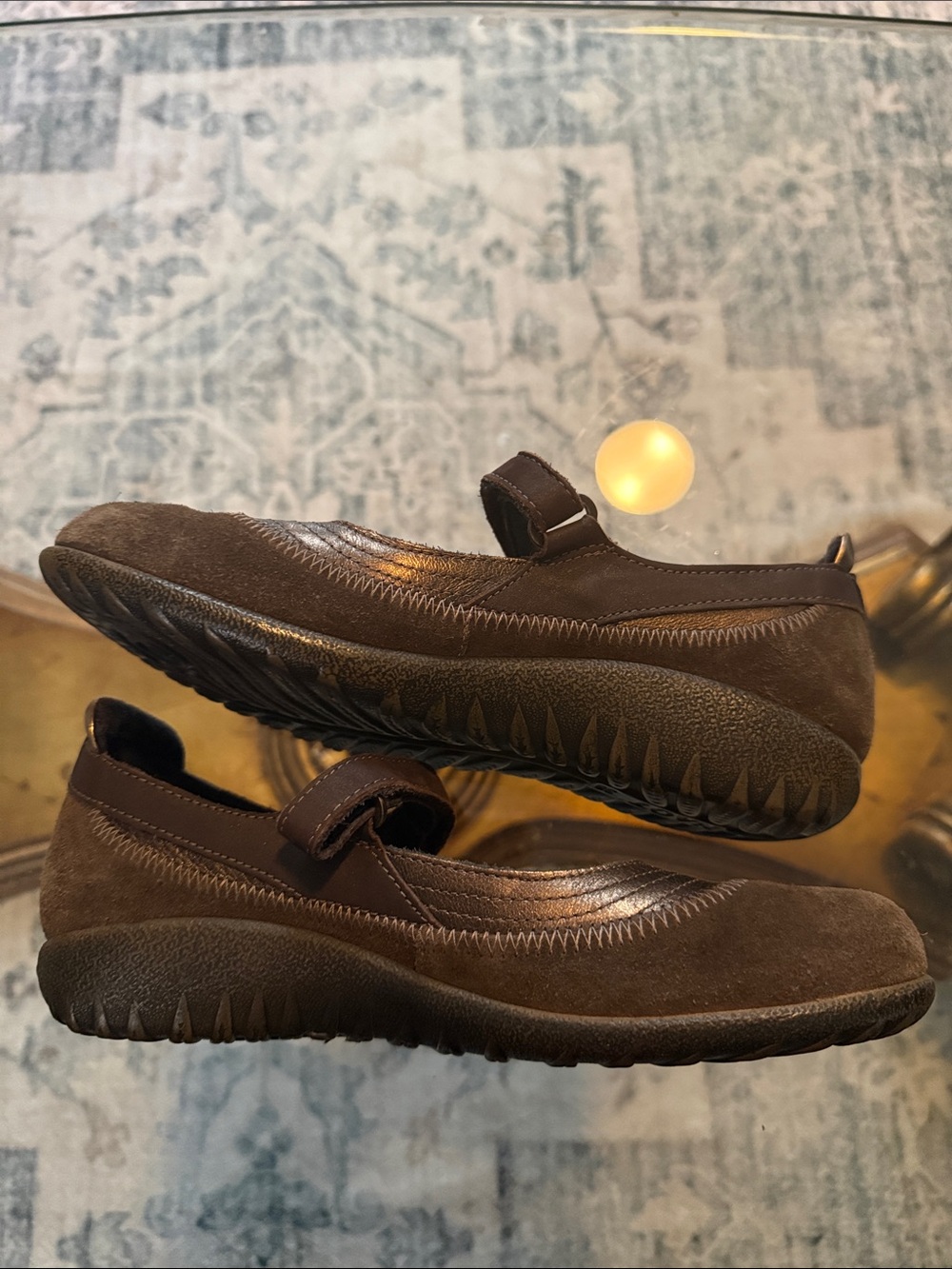 Naot Kirei Brown Suede Bronze Leather Mary Jane Flats with Strap Size 38 L7 - Picture 7 of 8